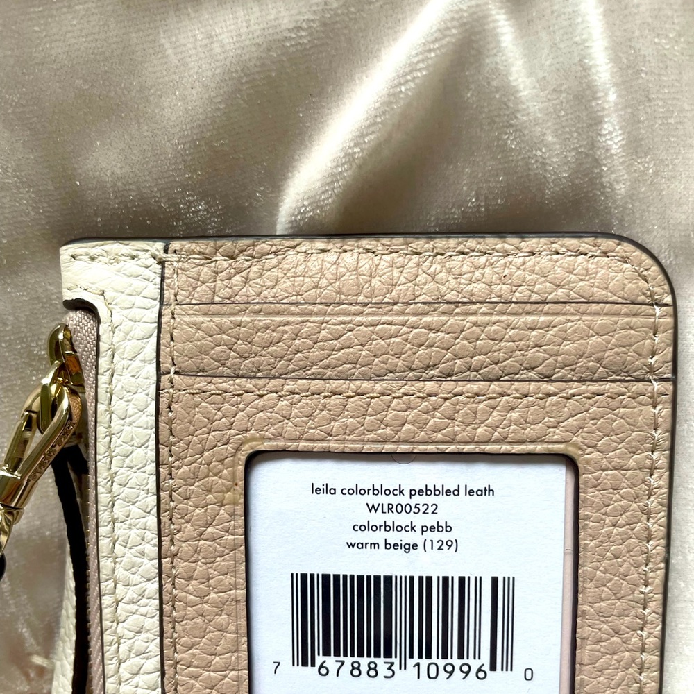 NWT! Kate Spade Wristlet! - Picture 3 of 4